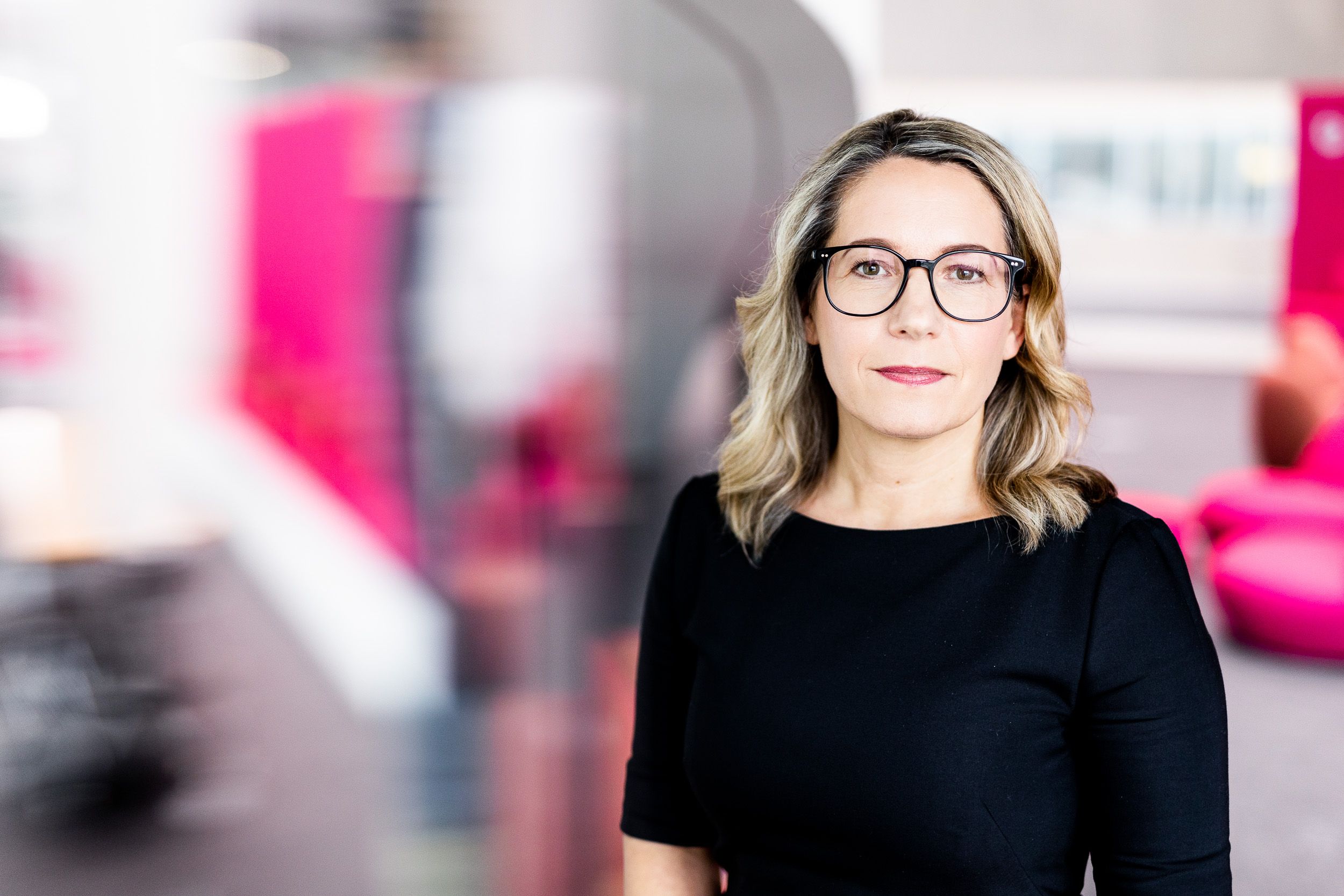 Portrait Photography von Führungskräften bei MERCK in Darmstadt. Werbeshooting on Location